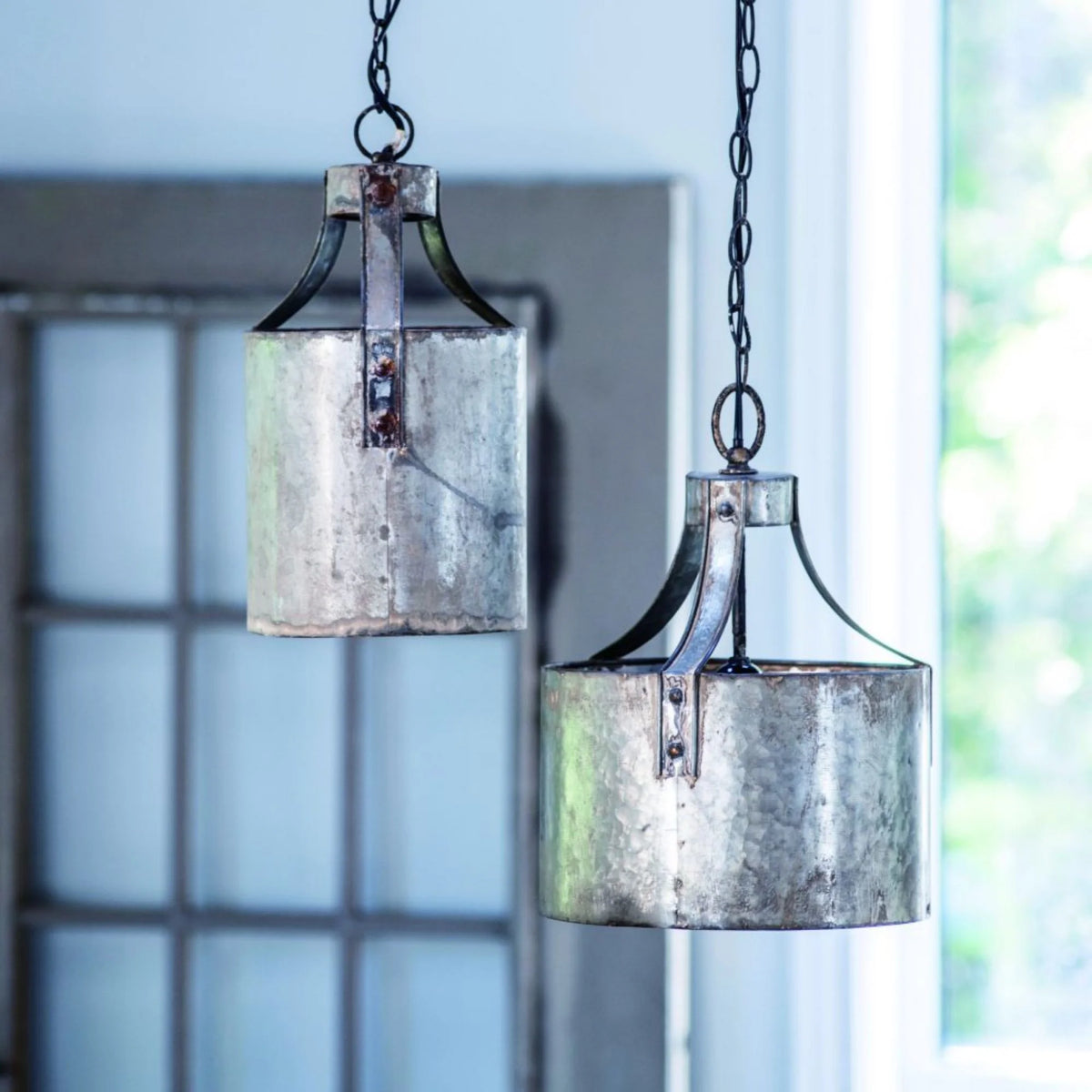 15" Gray and Rustic Brown Chandelier I43575